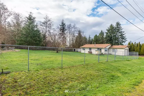 519 Salal ST, Oak Harbor, WA 98277