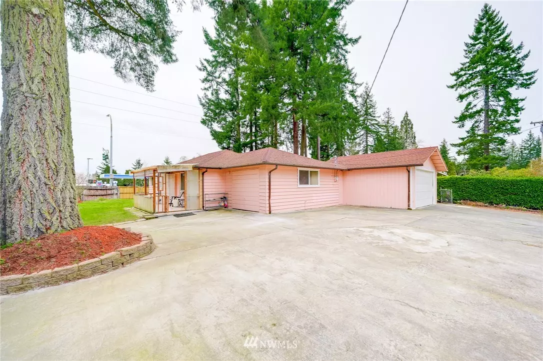 Bellevue, WA 98008,805 164th PL NE