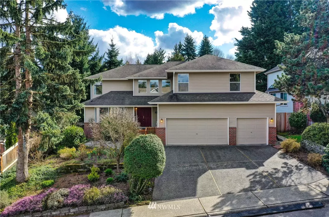 Redmond, WA 98052,15231 NE 72nd ST