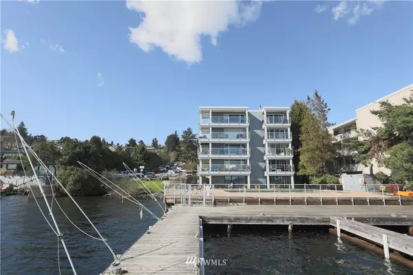 Seattle, WA 98144,720 Lakeside Ave S #204