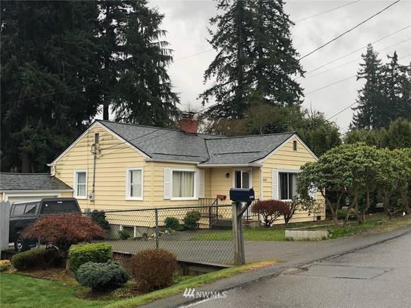 5501 College AVE, Everett, WA 98203