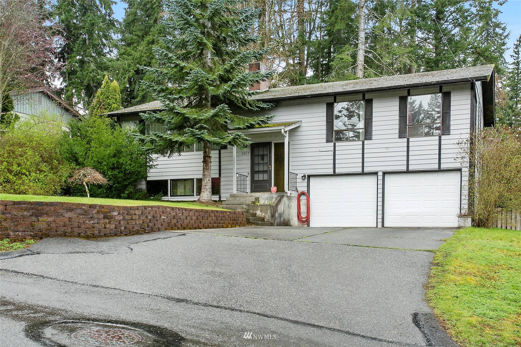 1217 Woburn ST, Bellingham, WA 98229