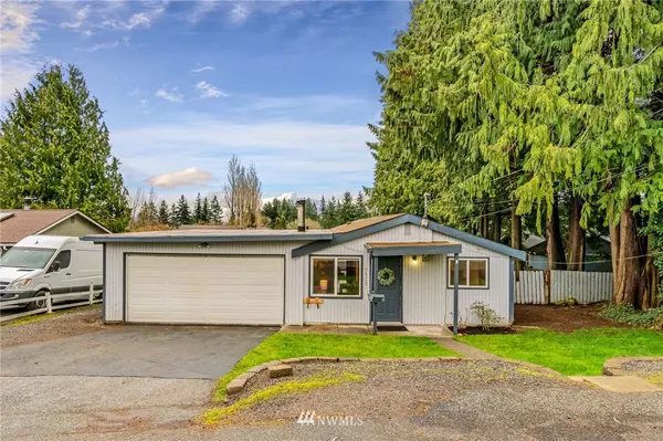 7523 Upper Ridge RD, Everett, WA 98203