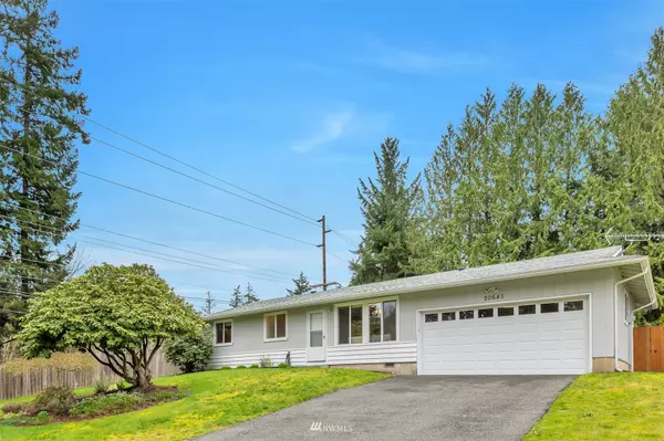 20645 NE 76th PL, Redmond, WA 98053