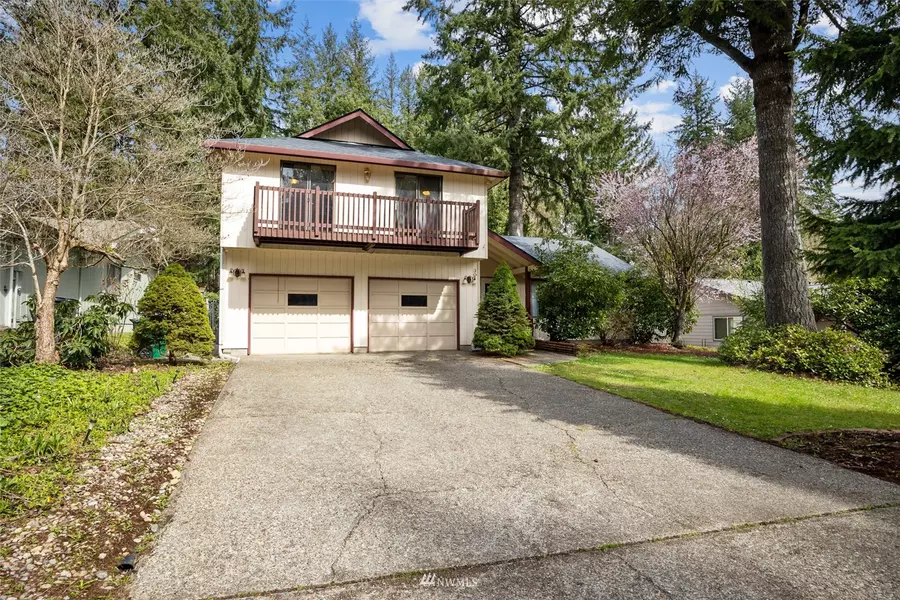 3015 Langridge LOOP NW, Olympia, WA 98502