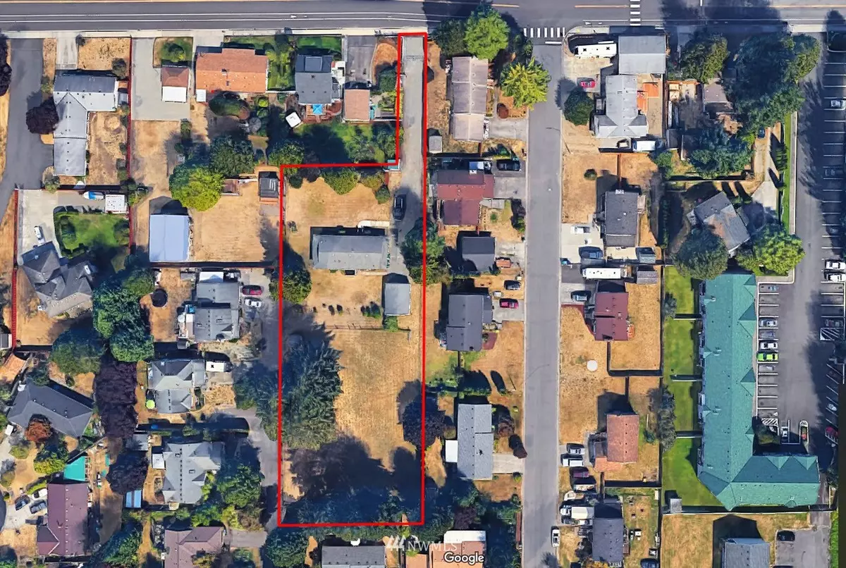 Pacific, WA 98047,418 3rd AVE SE