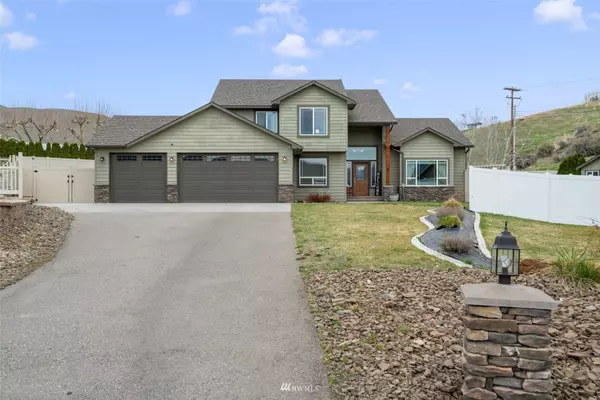 269 Lilly LN, Wenatchee, WA 98801