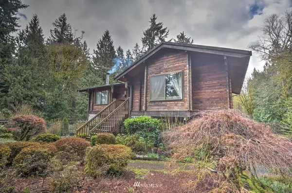 3544 Gravelly Beach LOOP NW, Olympia, WA 98502
