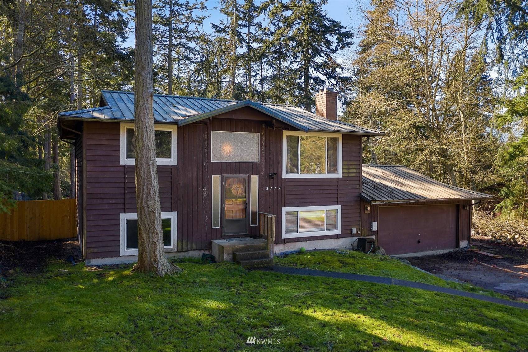 2117 Norcliffe WAY, Oak Harbor, WA 98277