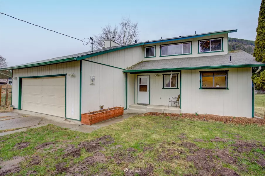 305 Aladdin RD, Colville, WA 99114