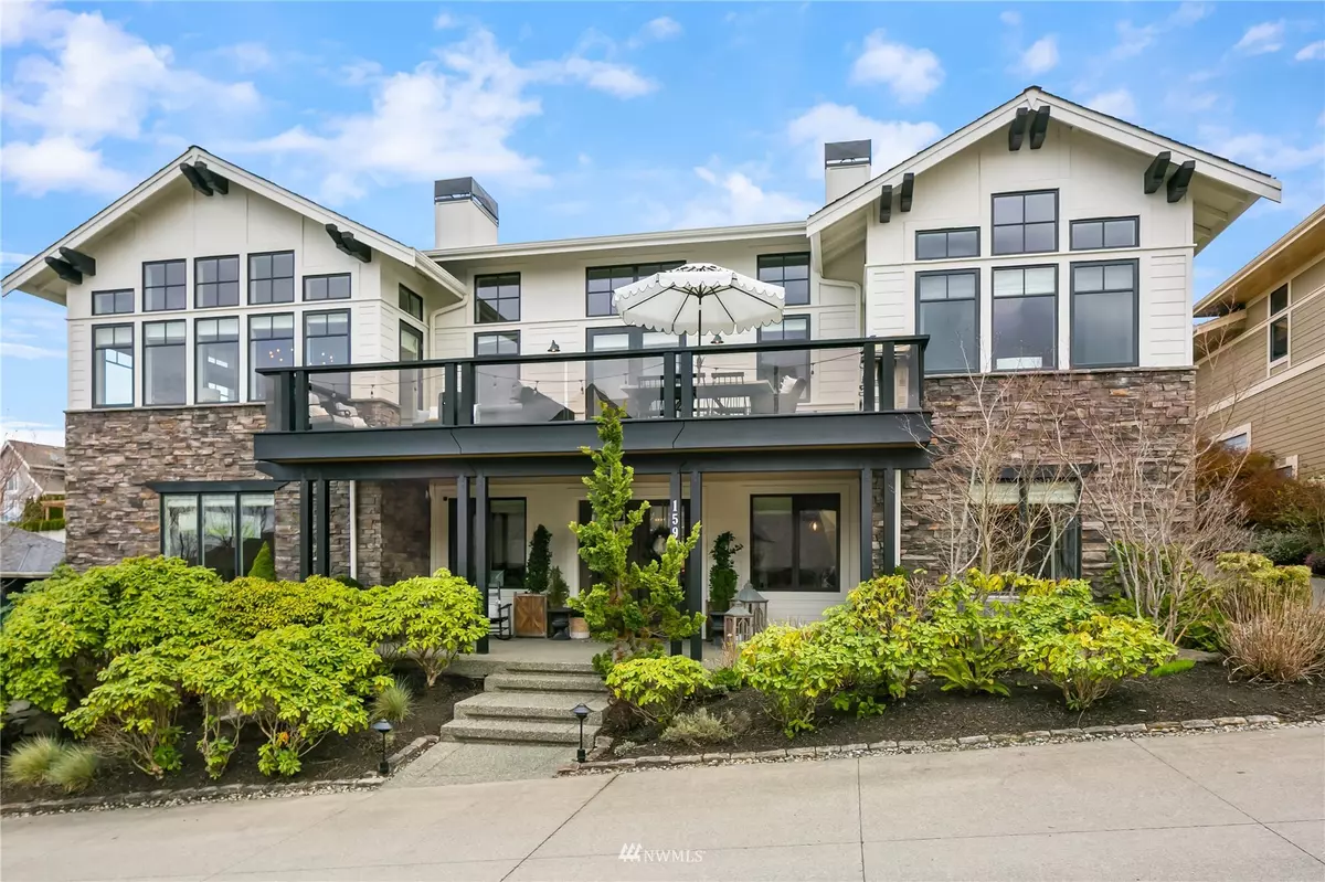 Issaquah, WA 98029,1590 26th CT NE