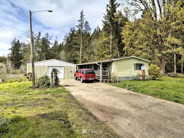 Grapeview, WA 98546,992 E Mason Benson RD