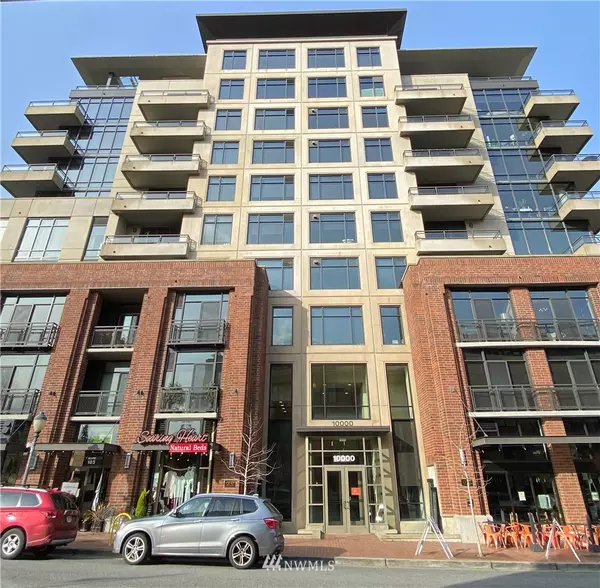 10000 Main ST #303, Bellevue, WA 98004