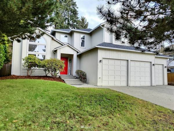 16707 37th PL W, Lynnwood, WA 98037