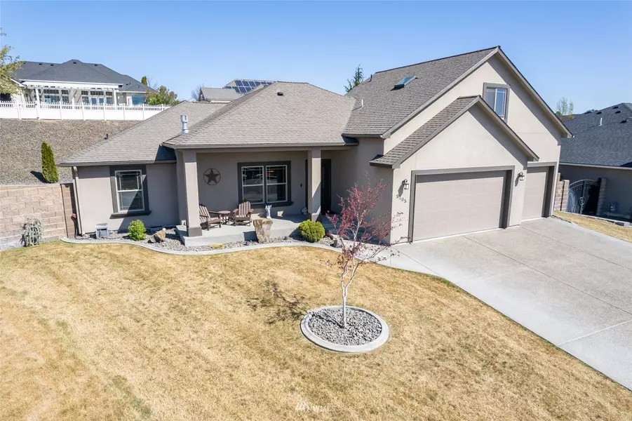 5105 Meadow View DR, Pasco, WA 99301