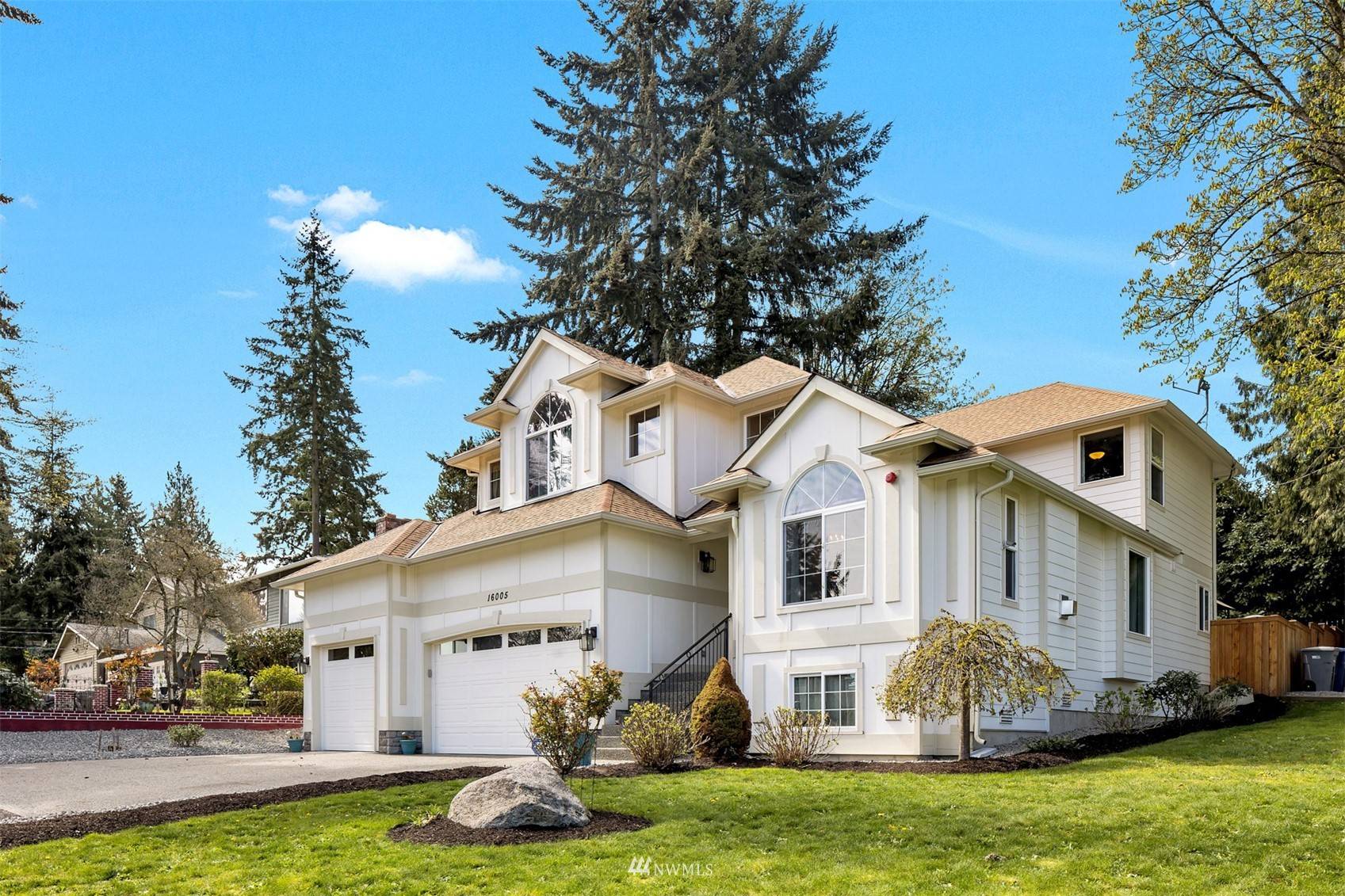 16005 47th AVE S, Tukwila, WA 98188