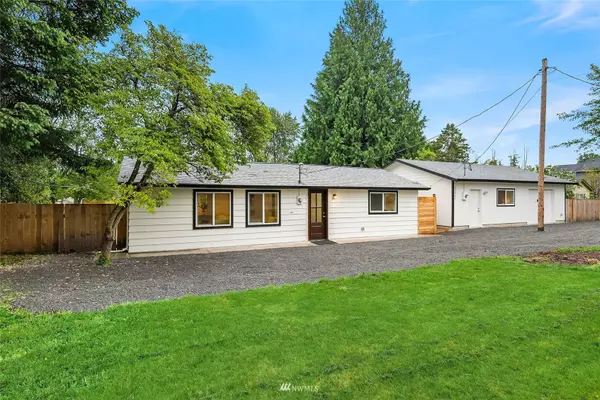 22927 25th AVE W, Brier, WA 98036