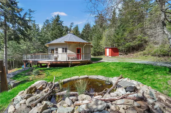 7249 Holiday BLVD, Anacortes, WA 98221