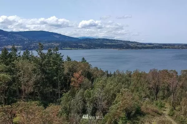 471 Heron Hill RD, Sequim, WA 98382