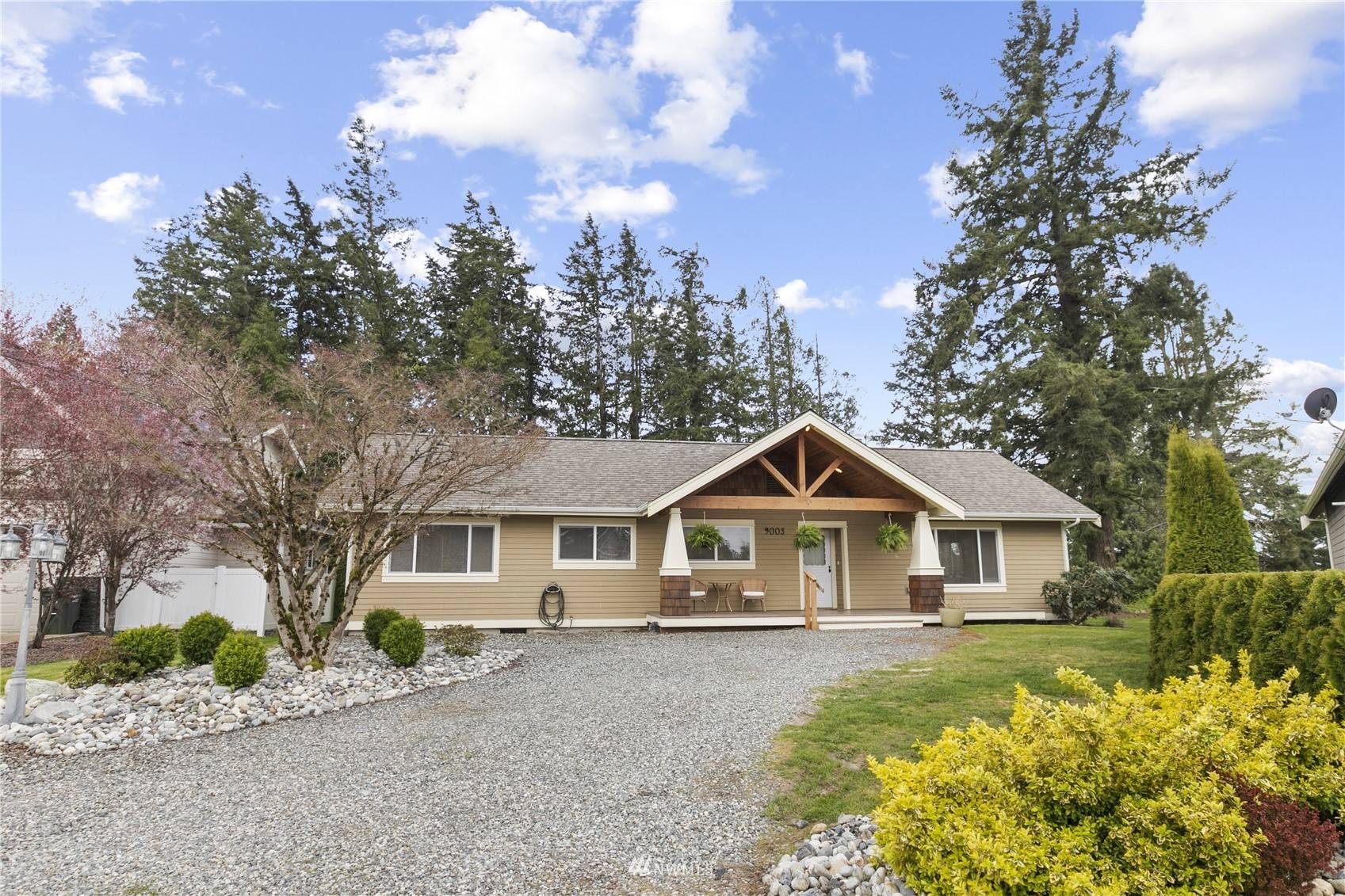9003 Bay CIR, Blaine, WA 98230