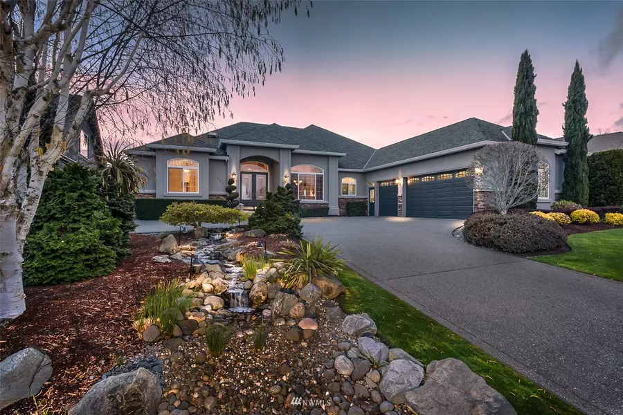 10501 176th AVE E, Bonney Lake, WA 98391