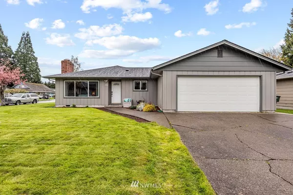 4634 Merlin ST, Longview, WA 98632