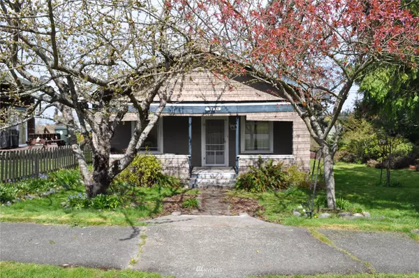 433 E 10th ST, Port Angeles, WA 98362