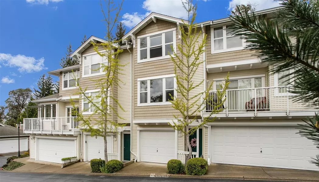 2680 139th AVE SE #72, Bellevue, WA 98005