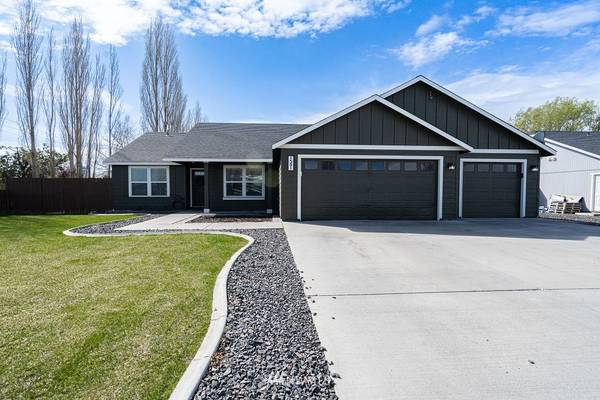 1501 Megan DR, Moses Lake, WA 98837