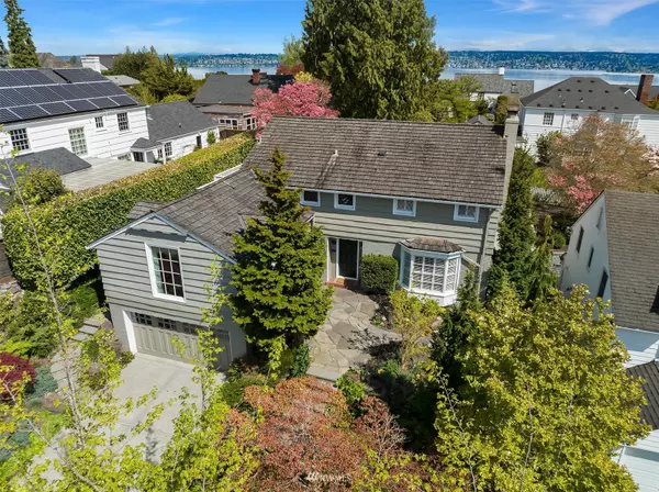 4426 51st AVE NE, Seattle, WA 98105