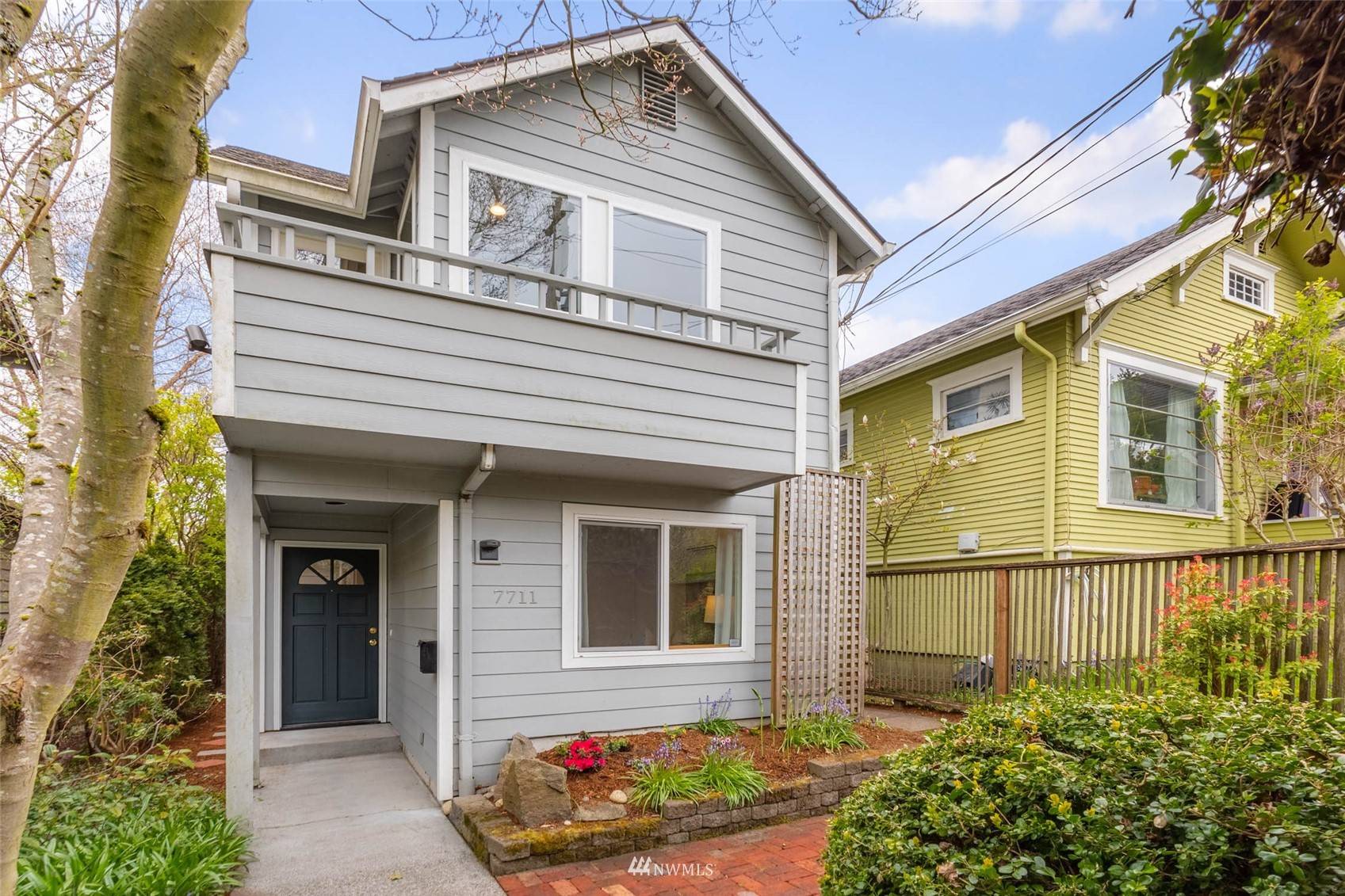 7711 17th AVE NW, Seattle, WA 98117