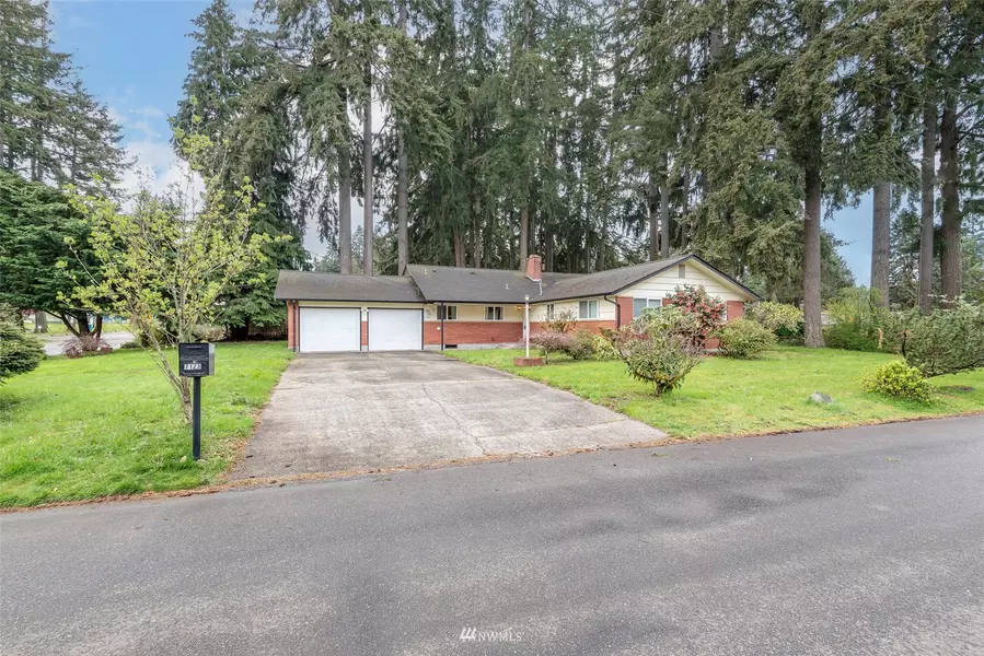 7123 Husky WAY SE, Olympia, WA 98503