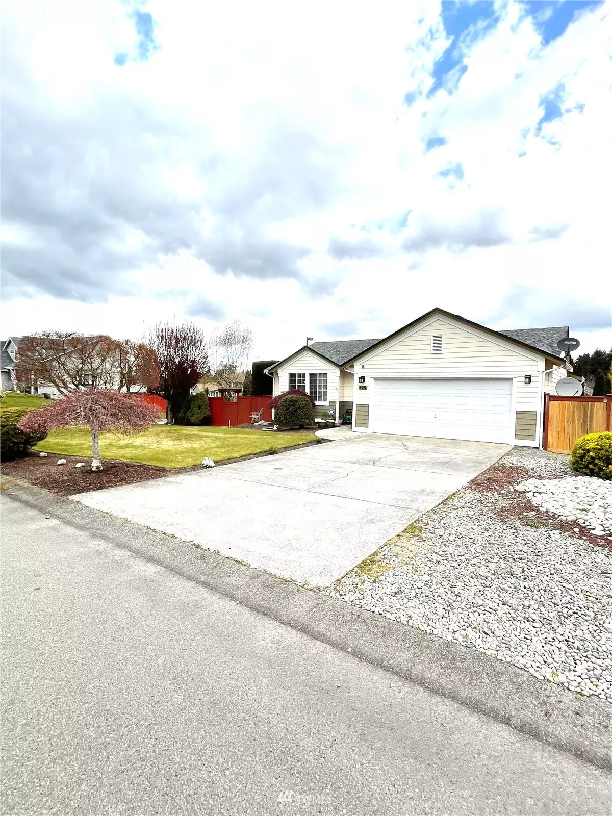 Spanaway, WA 98387,4201 214th Street Ct E