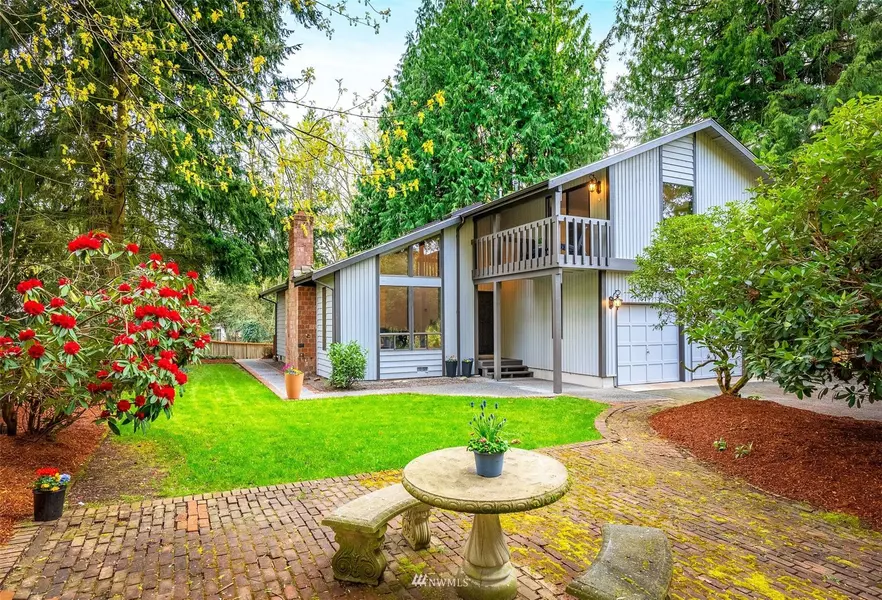 4812 Picnic Point RD, Edmonds, WA 98026