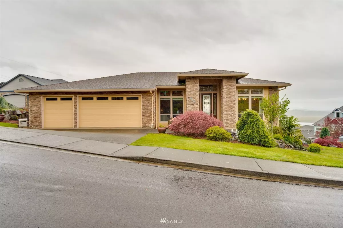 Washougal, WA 98671,3056 W 2nd ST