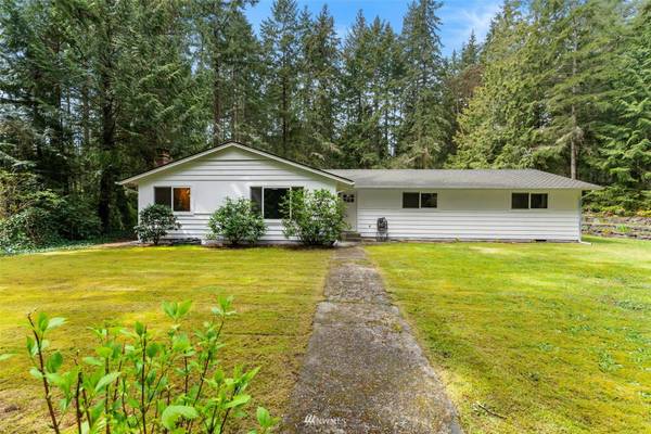 10811 Brownsville HWY NE, Poulsbo, WA 98370