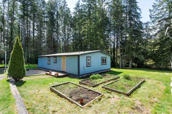 3307 Locker RD SE, Port Orchard, WA 98366