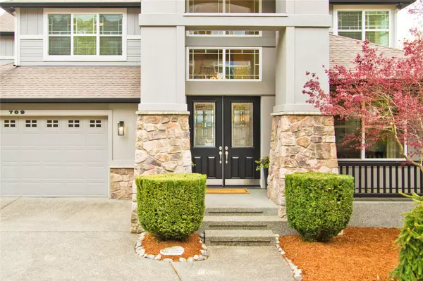 Issaquah, WA 98027,709 Lingering Pine CT NW