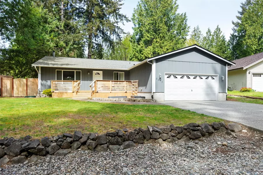 3213 Otter Run NW, Bremerton, WA 98312