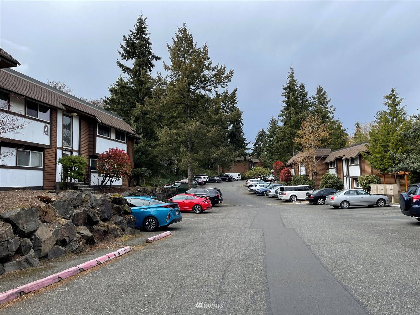 7317 SW 224th ST #A7, Edmonds, WA 98026