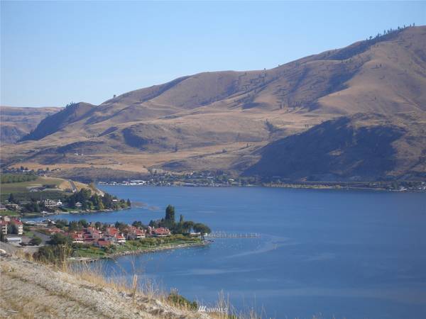 100 Waterview DR, Chelan, WA 98816