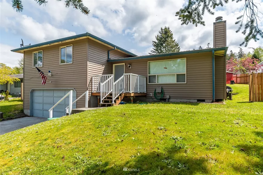 4993 Deception CIR, Oak Harbor, WA 98277