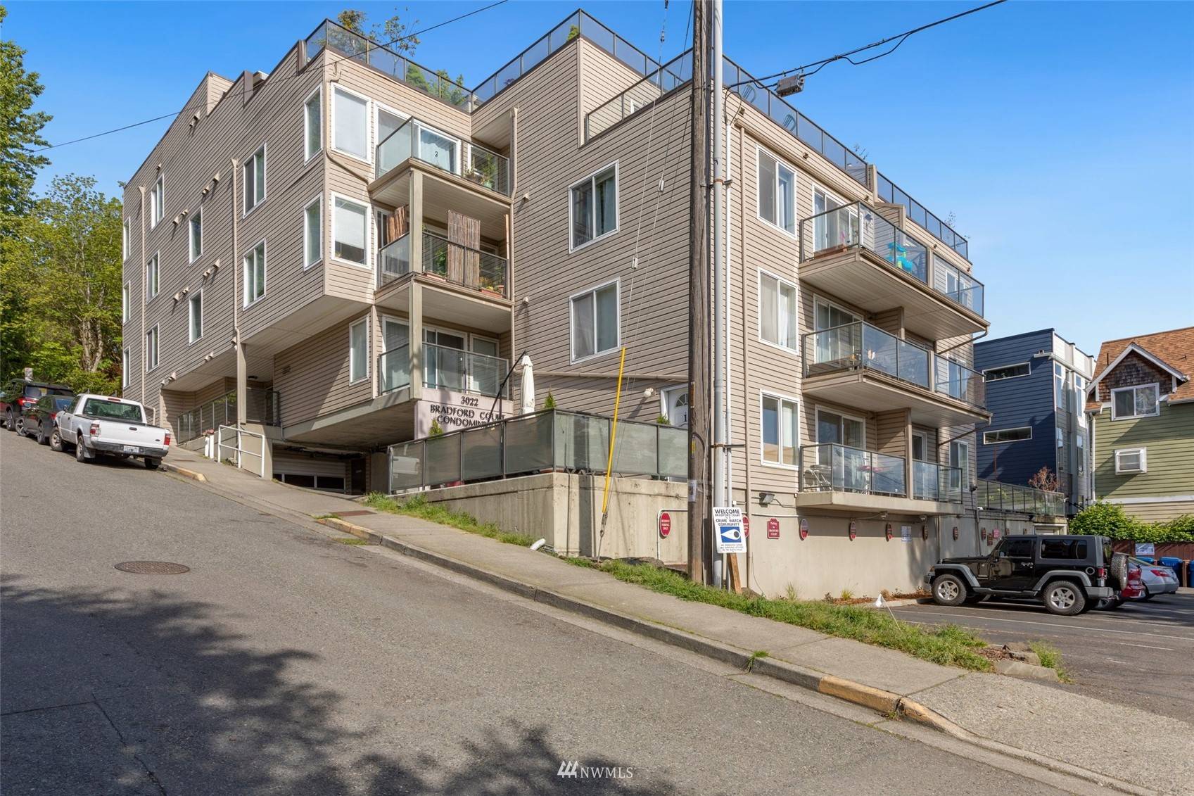 3022 SW Bradford ST #307, Seattle, WA 98126