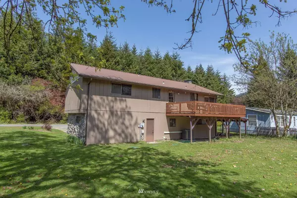 Packwood, WA 98361,110 Willame ST E