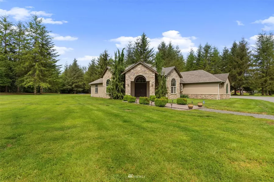 23230 115th AVE NE, Arlington, WA 98223