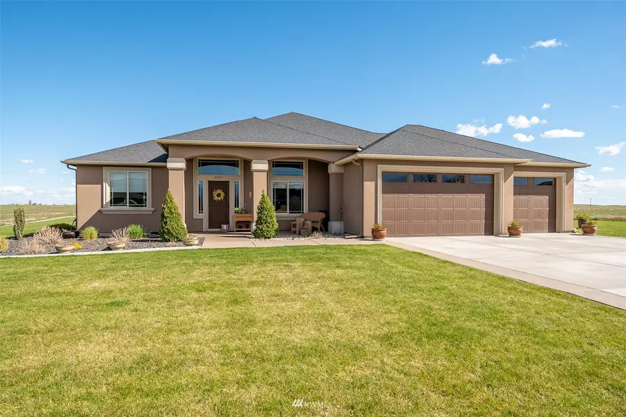 8893 Dune Lake RD SE, Moses Lake, WA 98837