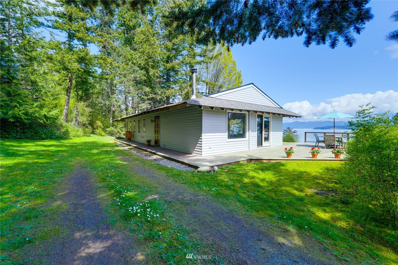 5971 Upper Hollow LN, Anacortes, WA 98221