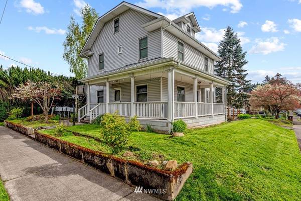 106 NE Garfield ST, Camas, WA 98607