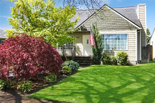 637 26th AVE, Longview, WA 98632