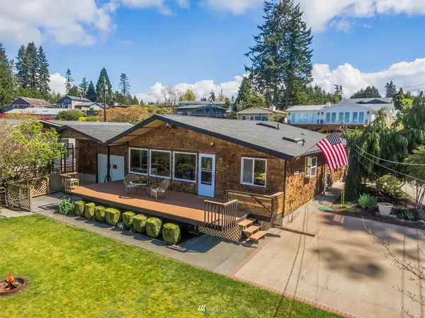 1317 Seth DR, Camano Island, WA 98282